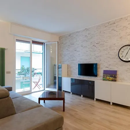 Apartamento Joivy Spacious 2-bedroom Flat With Balcony Near In Sestri Levante