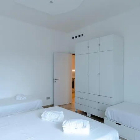 Apartment Joivy Spacious 2-bedroom Flat With Balcony Near In Sestri Levante