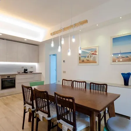 Apartment Joivy Spacious 2-bedroom Flat With Balcony Near In Sestri Levante