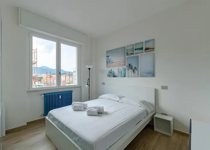 Joivy Spacious 2-bedroom Flat With Balcony Near In Appartement Sestri Levante