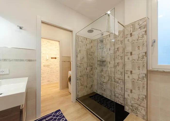 Appartement Joivy Spacious 2-bedroom Flat With Balcony Near In